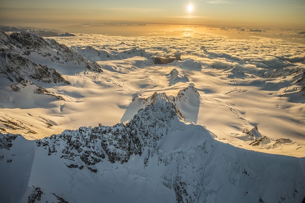 Grand Traverse Flight - Air Safaris. Copyright Air Safaris.