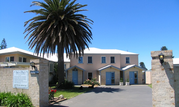 Ann's Place Bed & Breakfast - Ann's Place Bed & Breakfast. Copyright Ann's Place.