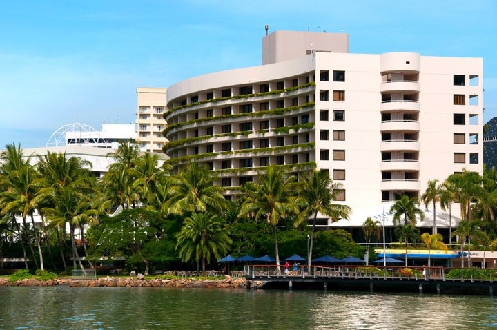 Hilton Cairns - Hilton Cairns. Copyright Hilton Cairns.