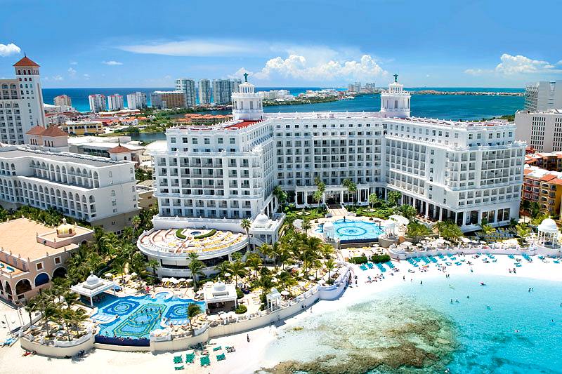Hotel Riu Palace Las Americas - Hotel Riu Palace Las Americas. Copyright Riu Hotels & Resorts.