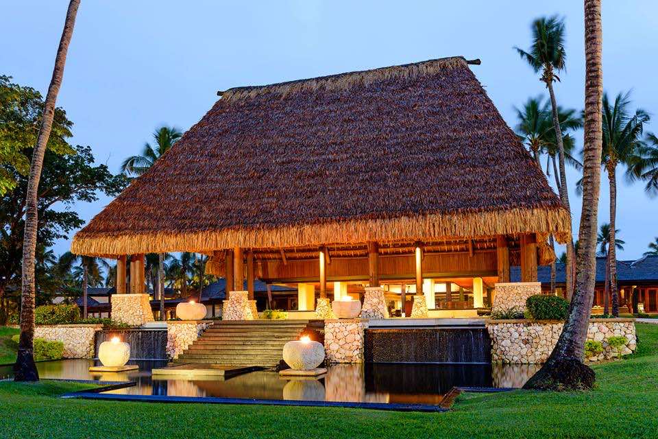 Main Bula - Westin Denarau Resort. Copyright Westin Denarau Resort.
